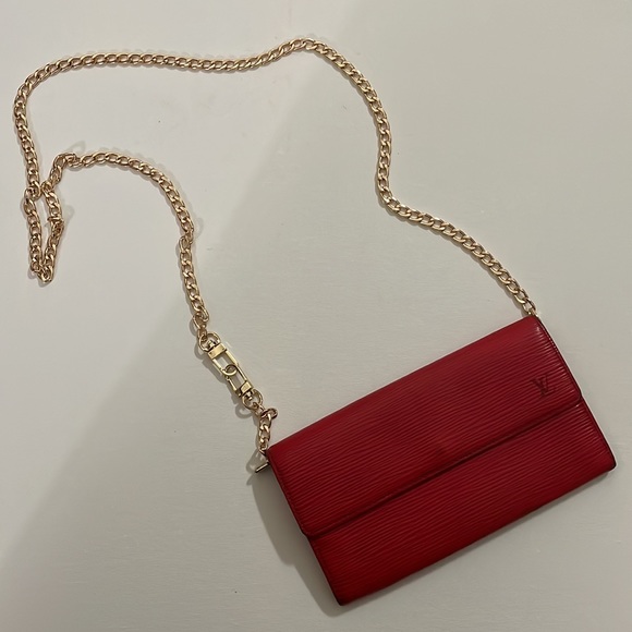 Authentic Louis Vuitton Red Epi Leather Sarah Wallet